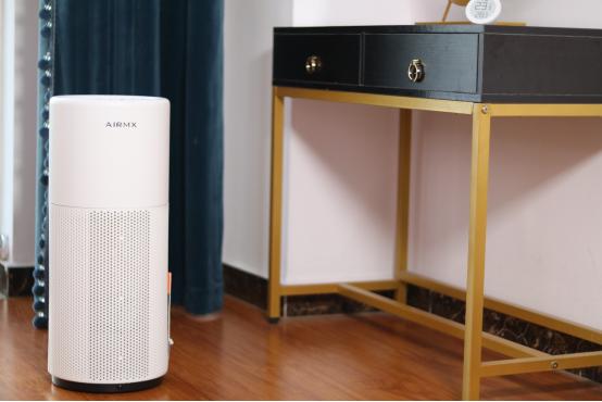 保湿控油修护祛黄收缩毛孔精华水,祛除皮肤暗黄保湿精华液