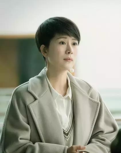 小欢喜王一笛衣品,小欢喜三位妈妈着装