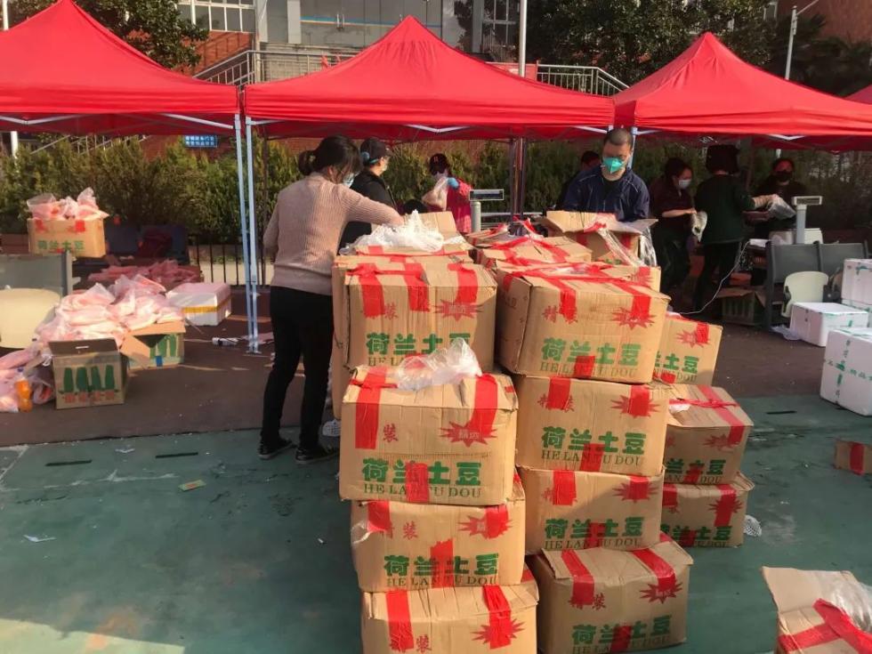 武汉哪些商超可以摆摊,武汉现在什么地方卖菜