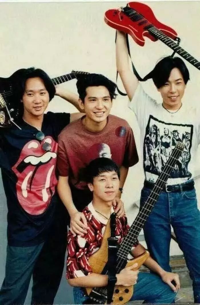 一生遗憾黄家驹,黄家驹经典传承