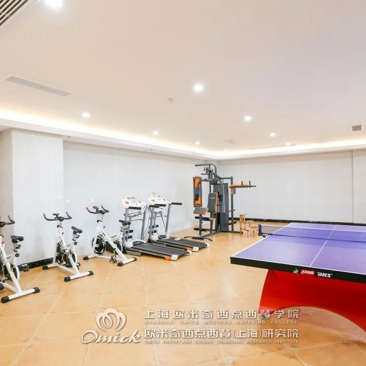 欧米奇专业西点培训,上海欧米奇西点西餐学院