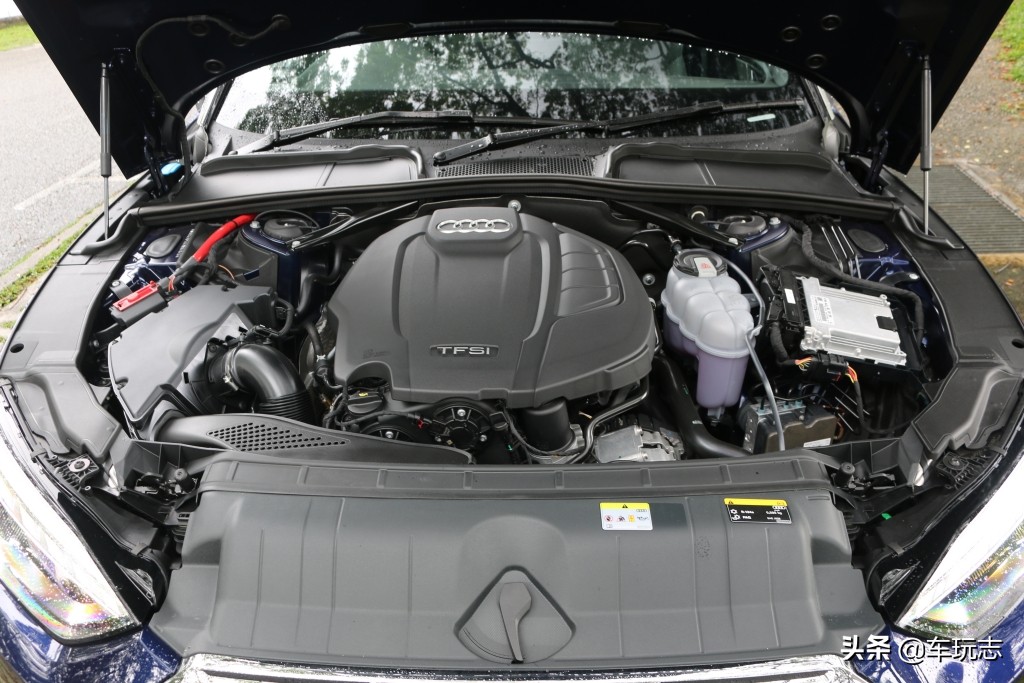 2014款奥迪a5敞篷是软顶还是硬顶,沉浸式体验奥迪a5敞篷2022款