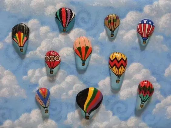 老婆闺蜜过生日送我礼物,老婆闺蜜过生日我该怎么表示