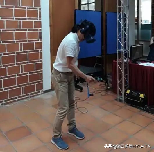 行业观点|加州大学教授马匡六：如何“跳进”数据看数据？