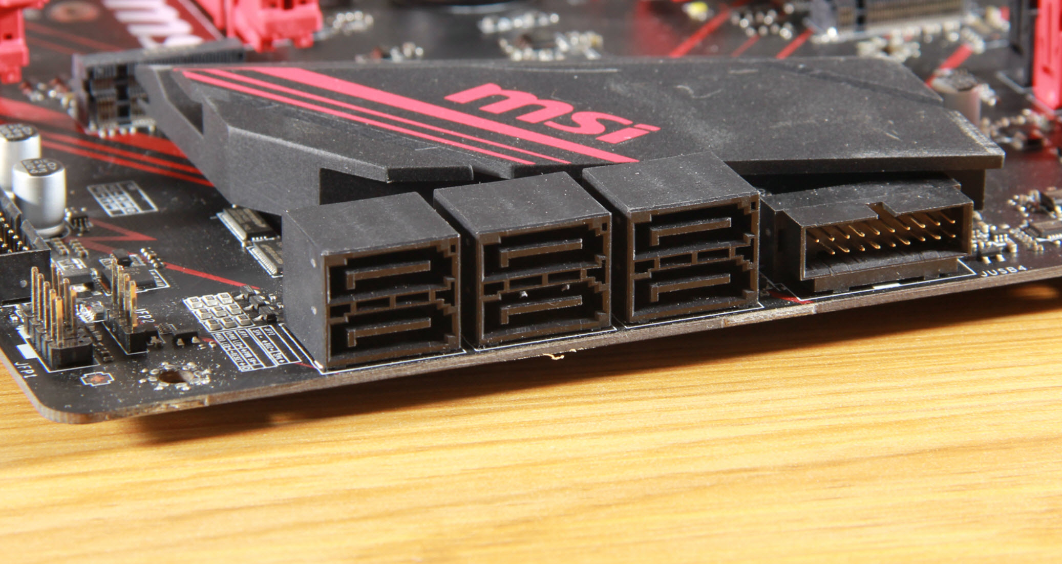 这个大便宜不是谁都能赶得上的，全看你当初有没有在主板上省钱