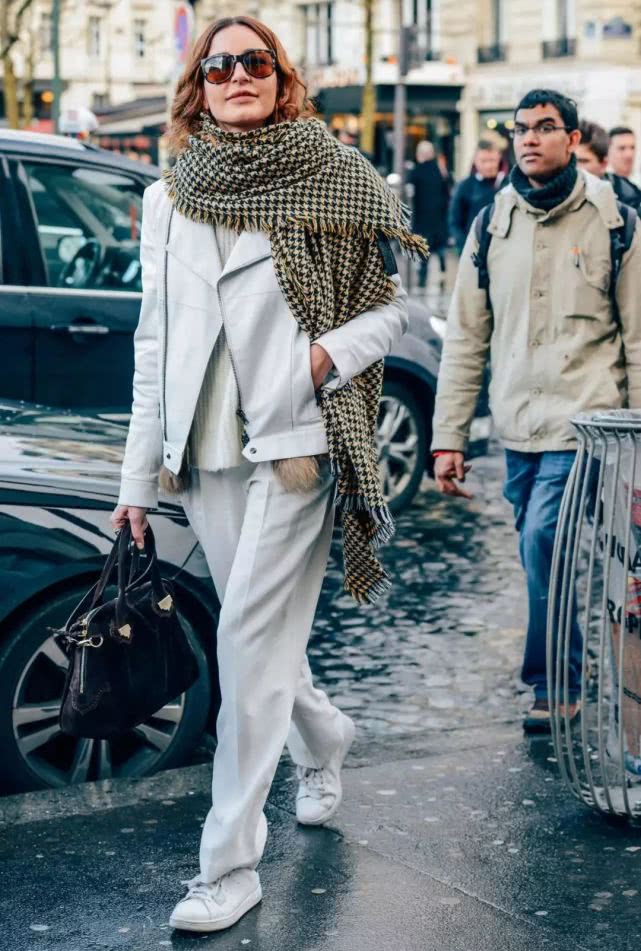 大牌围巾种草推荐,秋冬必囤好物围巾