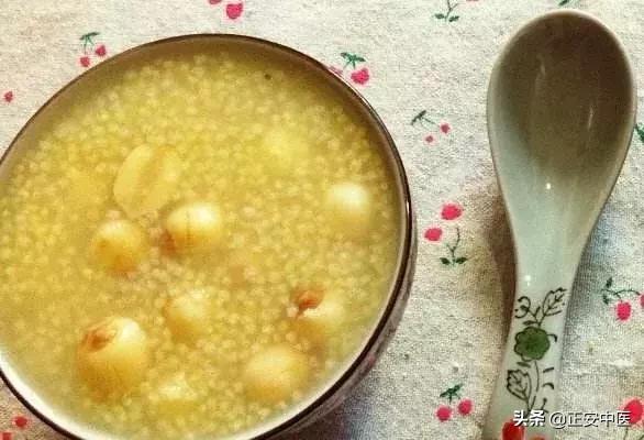 澶忓ぉ鍚冧粈涔堥鐗╂湁鍔╀簬鐫＄湢,澶忓ぉ鏈夊摢浜涢鐗╁彲浠ュ姪鐫＄湢