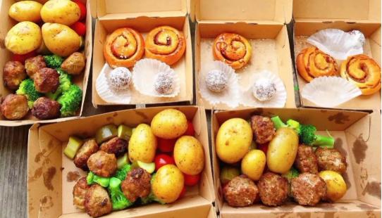 这家公司又又又又又搞Party啦