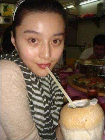 眼袋越来越严重赶紧试试这个方法,大家是否知道眼袋形成的原因呢