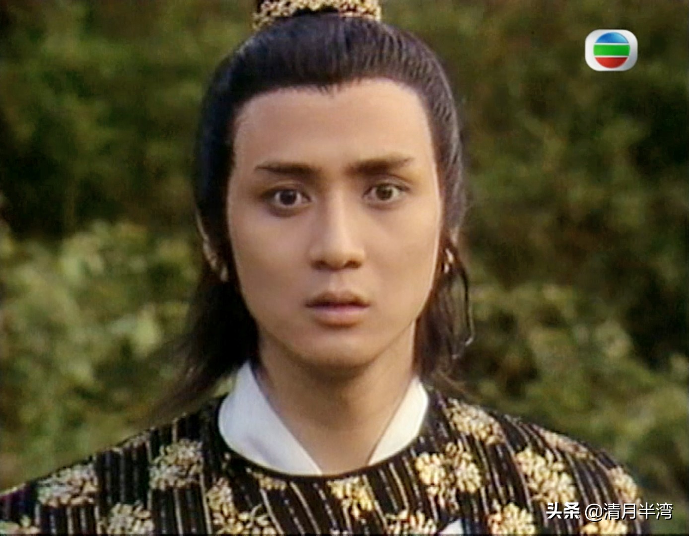 港剧老演员古装时候的颜值男神,港剧十大经典古装