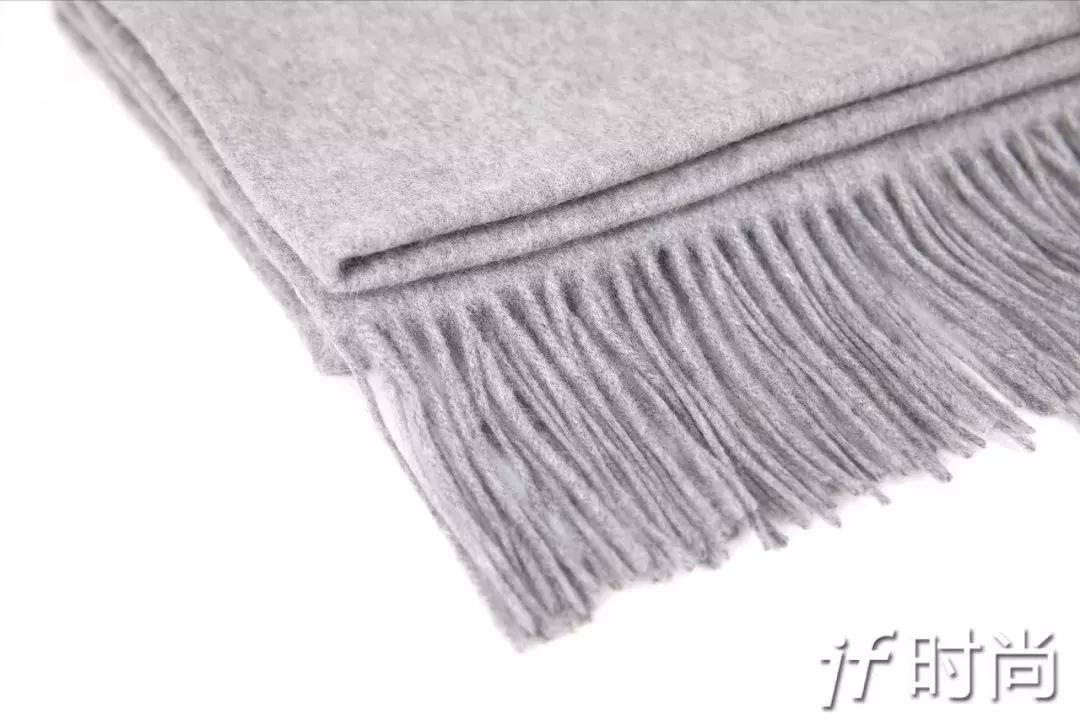 刘雯50个瞬间告诉你,刘雯冬天穿的羽绒服