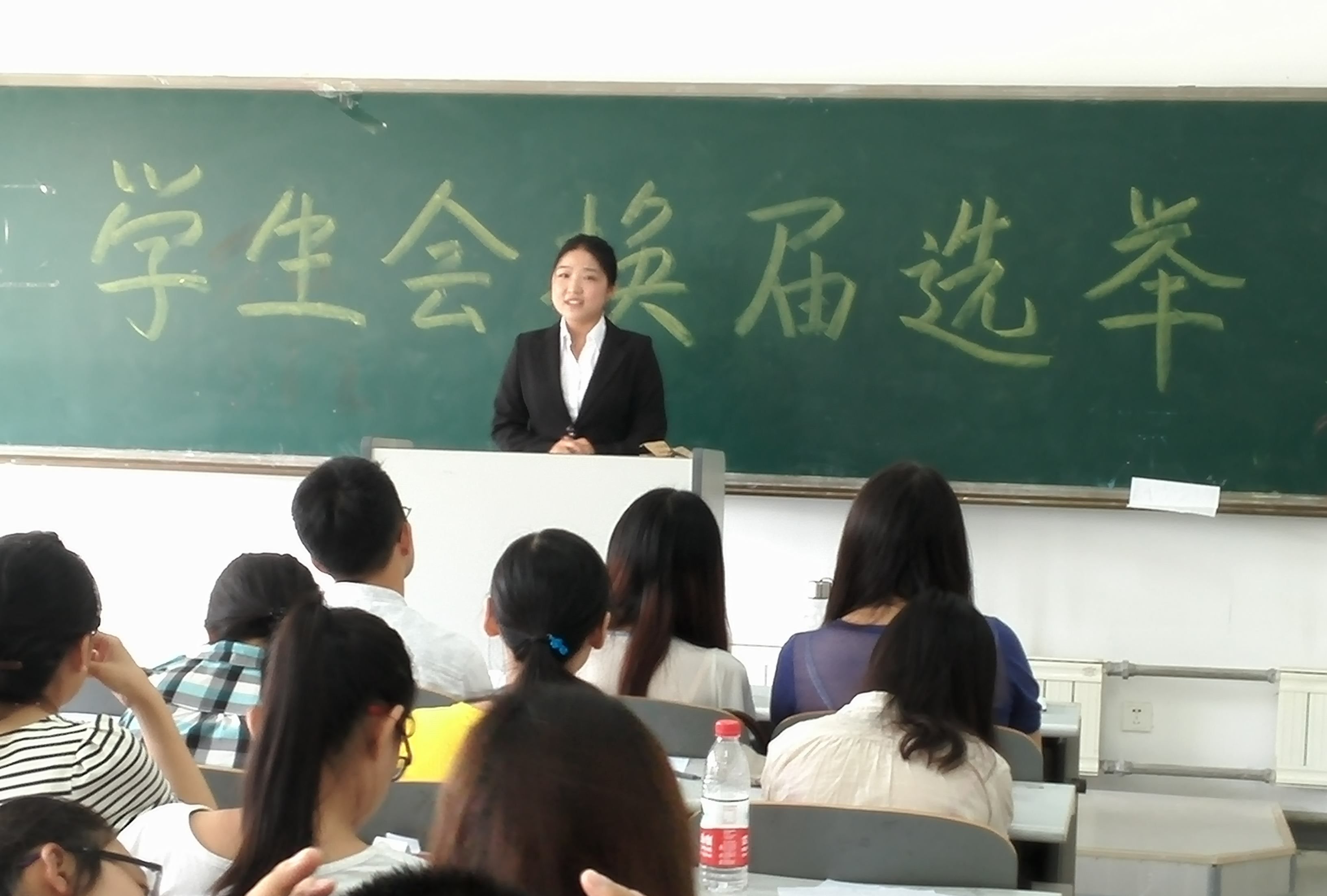 学生会面试时让人无法作答的问题,学生会面试时被问到缺点怎么回答