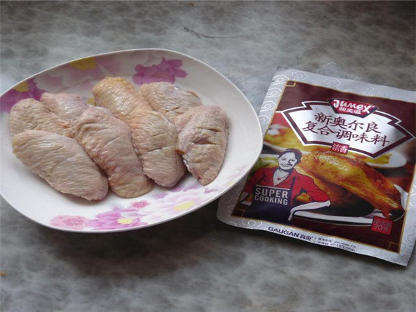奥尔良烤翅简单好吃快来试试吧,家庭制作奥尔良烤翅的方法