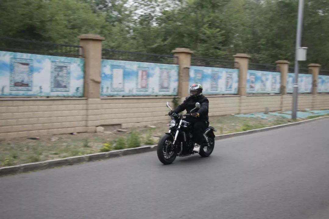 国产奔达fun250,2020款4缸奔达fun250试驾视频