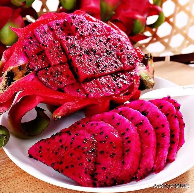 火龙果是白肉好还是红肉好,火龙果是红肉还是白肉好吃