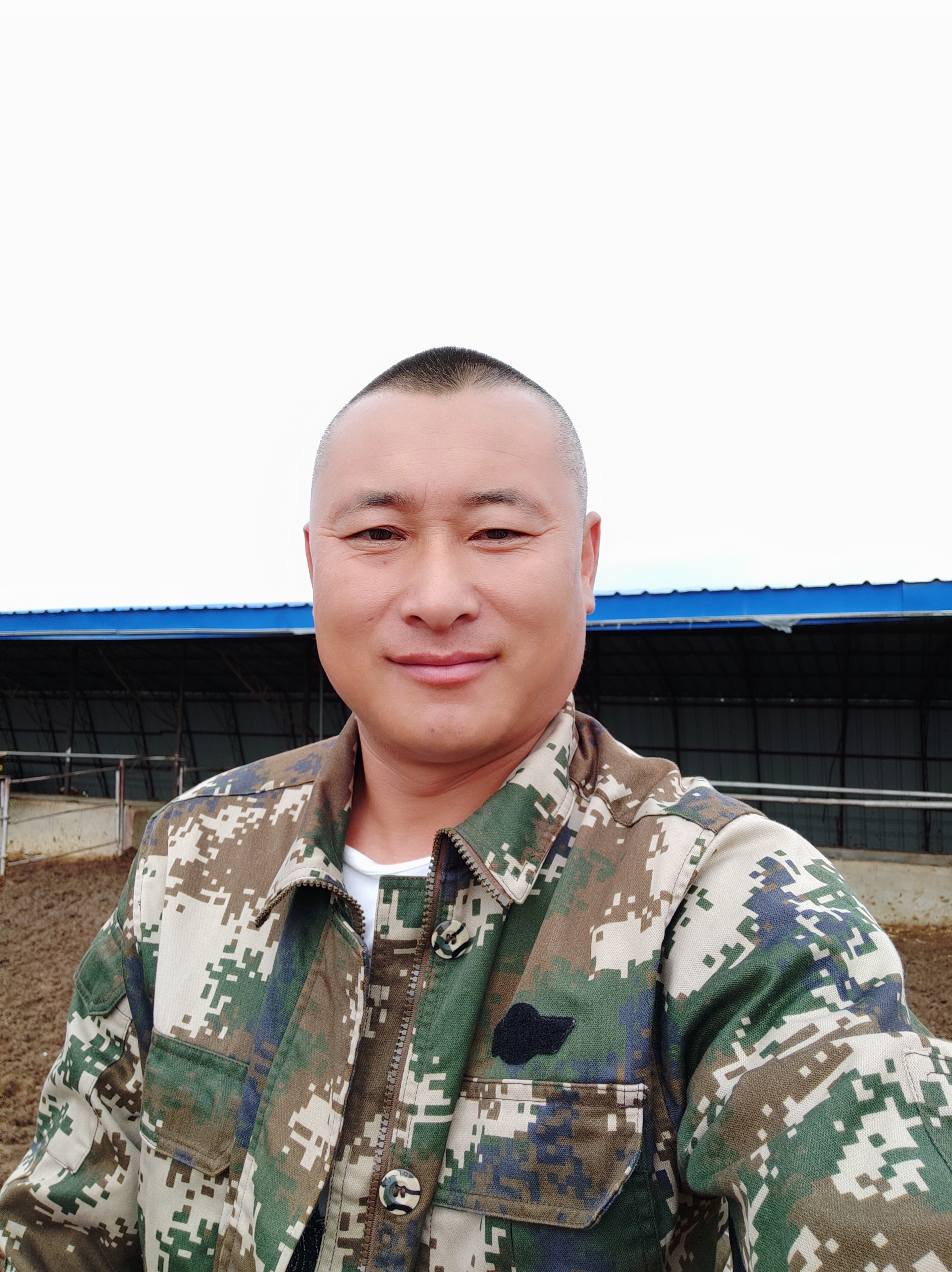 养牛人的辛苦和心酸配音,养牛人的生活不易必须努力