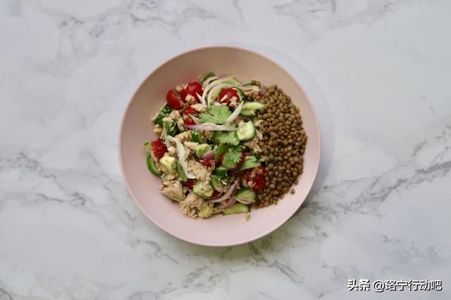 很多人胖都是因为营养不良,人胖了最容易缺少什么元素