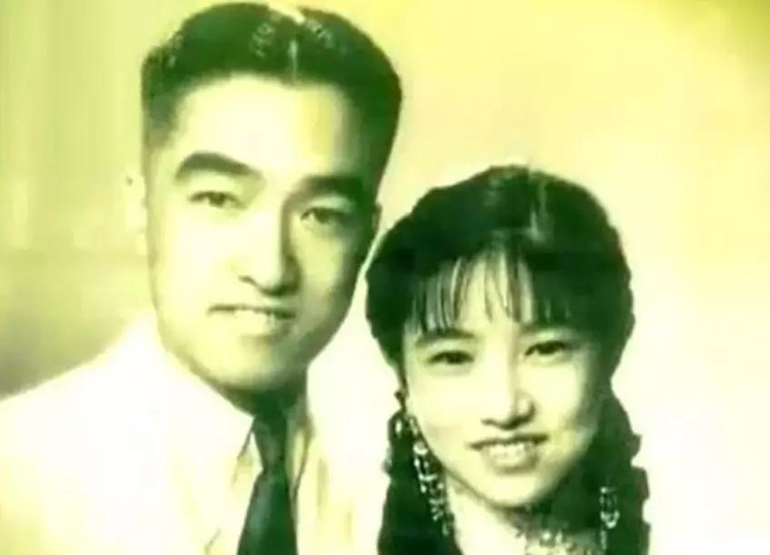 她28岁嫁百亿富豪小说,她24岁嫁给千亿富豪