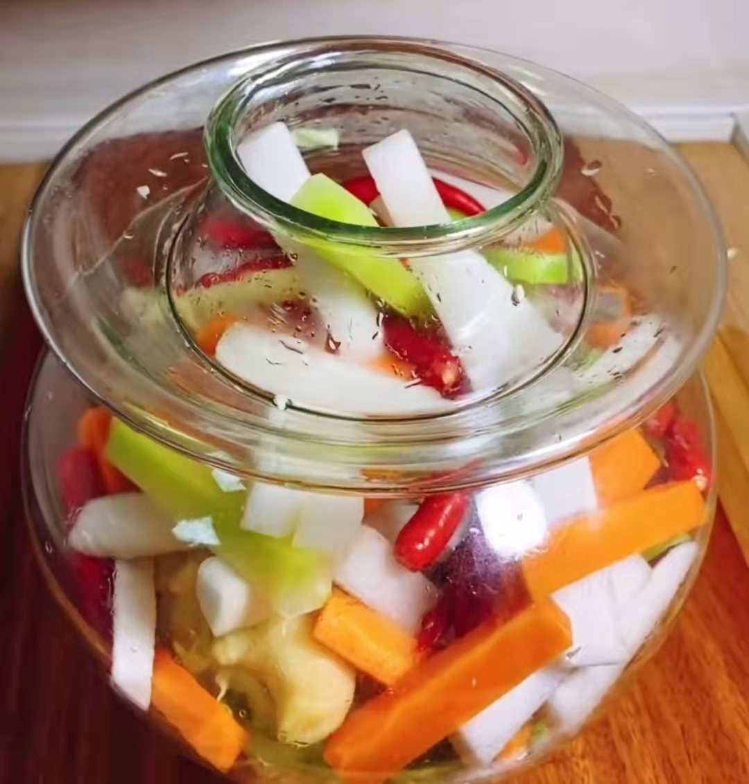 做泡菜别太酸,三步就能泡出好吃的四川泡菜