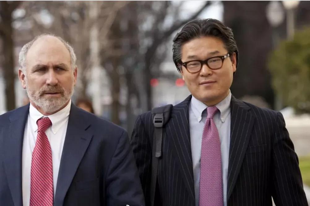 因为杠杆，他一天亏了150亿美元