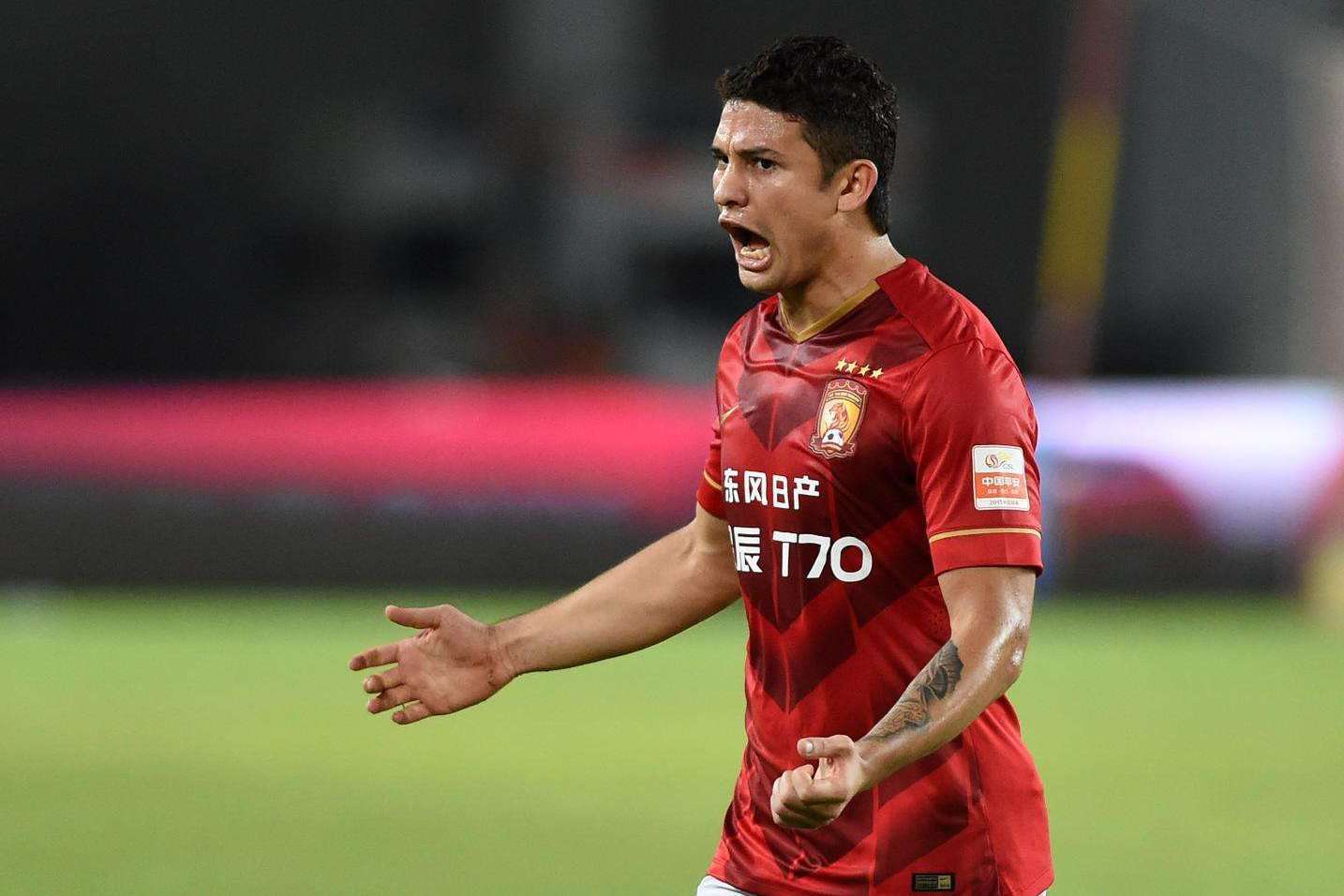 为什么艾克森入籍中国,为什么艾克森可以加入中国队