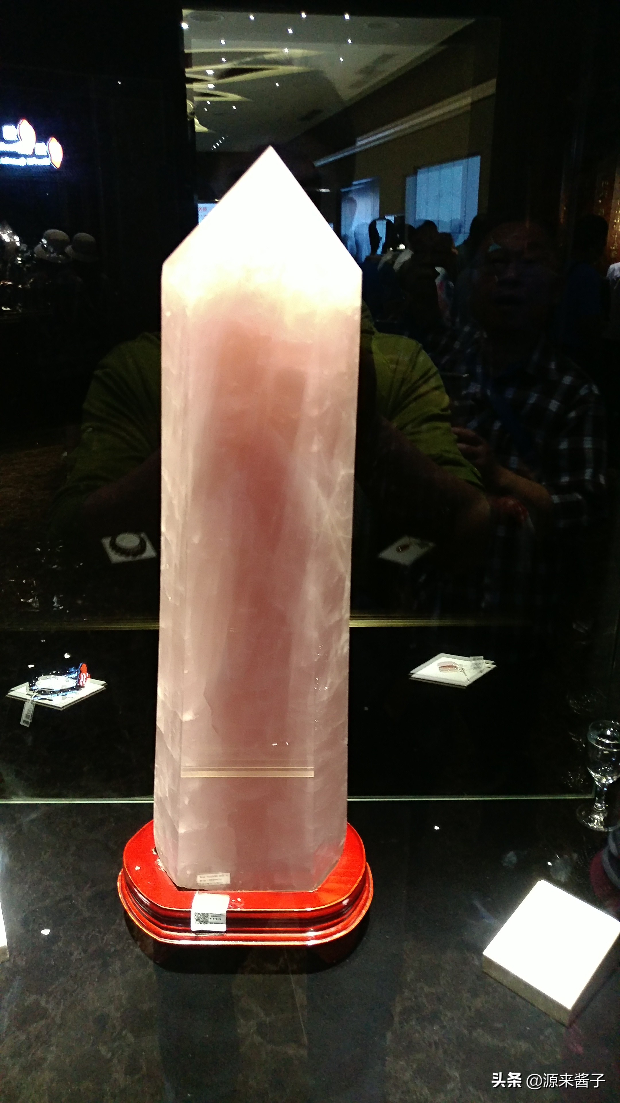 三亚景点有一个水晶石叫什么,三亚天涯海角水晶石