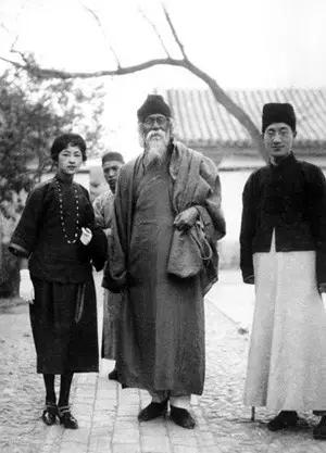 绝版合影视频完整版,80年代怀旧合影图片大全