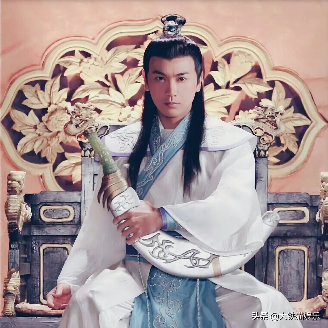 新圆月弯刀张智尧版哪可以看,圆月弯刀张智尧版本