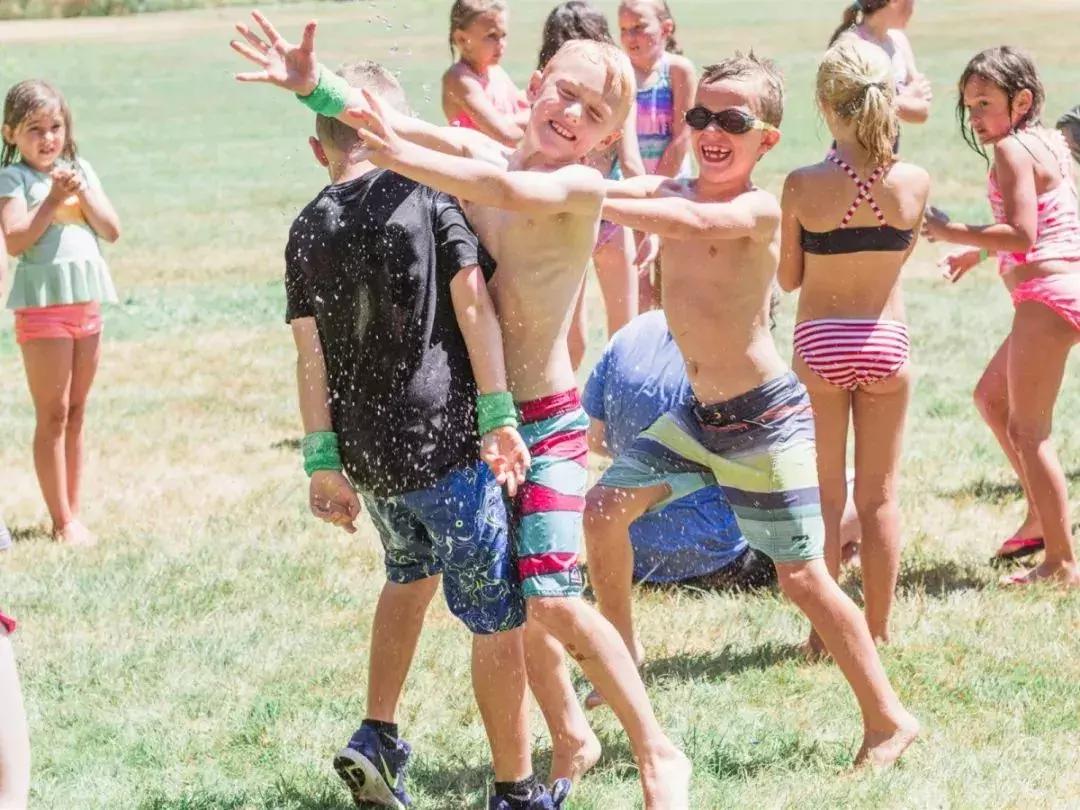 葡萄籽英语夏令营,成都葡萄籽全英文夏令营