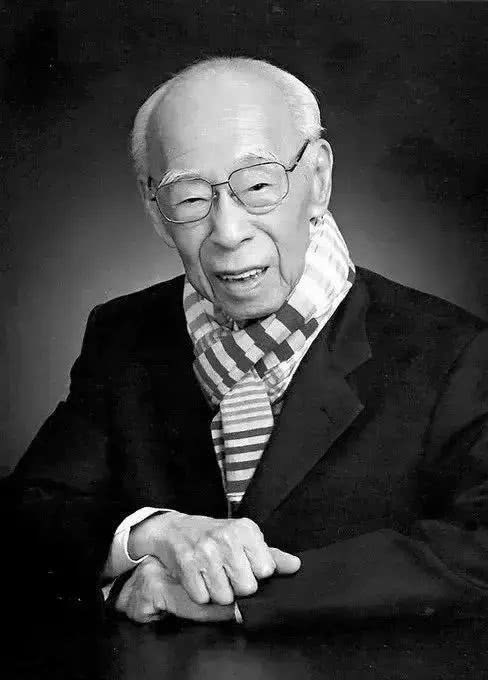 他用100首诗记录了几乎所有书法家,他用100首诗记录了历代书法名家