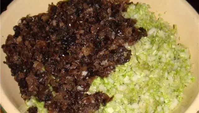 素馅儿饺子的做法大全,素酸菜馅饺子调馅的做法