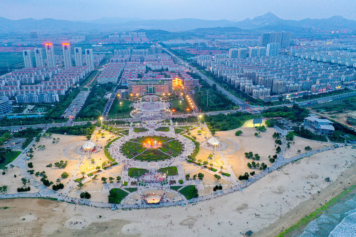 乳山银滩候鸟生活,乳山银滩哪里有鬼城