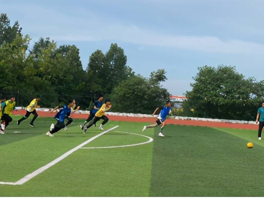 快乐足球联赛小学生,城关小学第十二届校园足球联赛