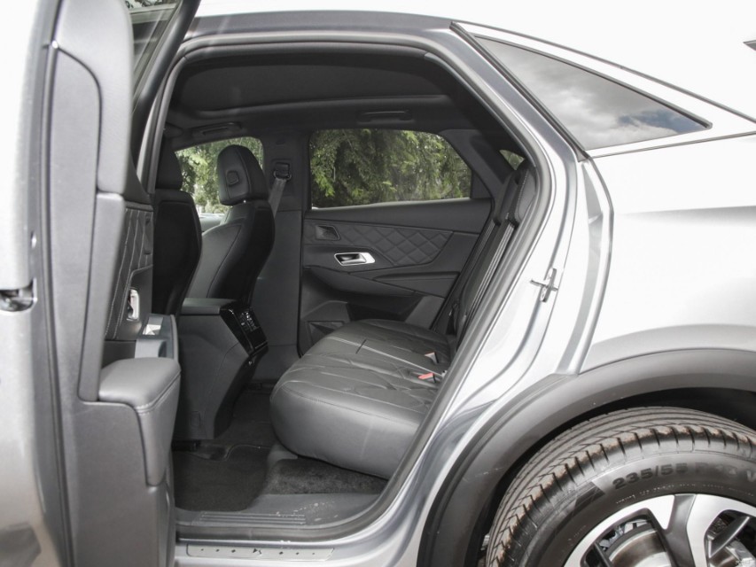 法系DS豪华SUV价格“跳水”！20.89W跌至16W，网友：奇骏不香吗？