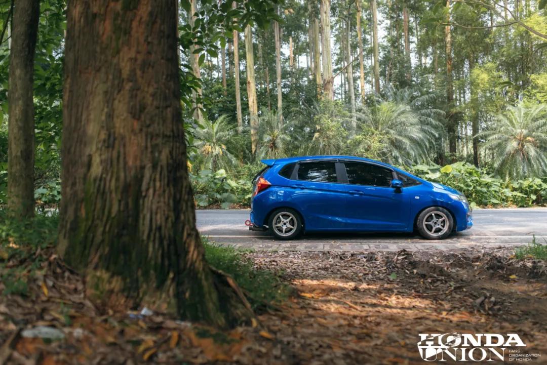 本田飞度适合男孩子开吗,本田飞度适合家庭用车吗