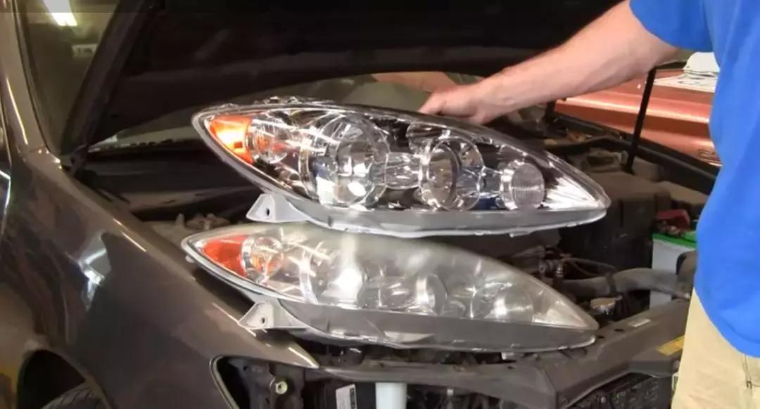 车灯升级大灯咋样更亮,卡罗拉原车大灯不够亮怎样升级