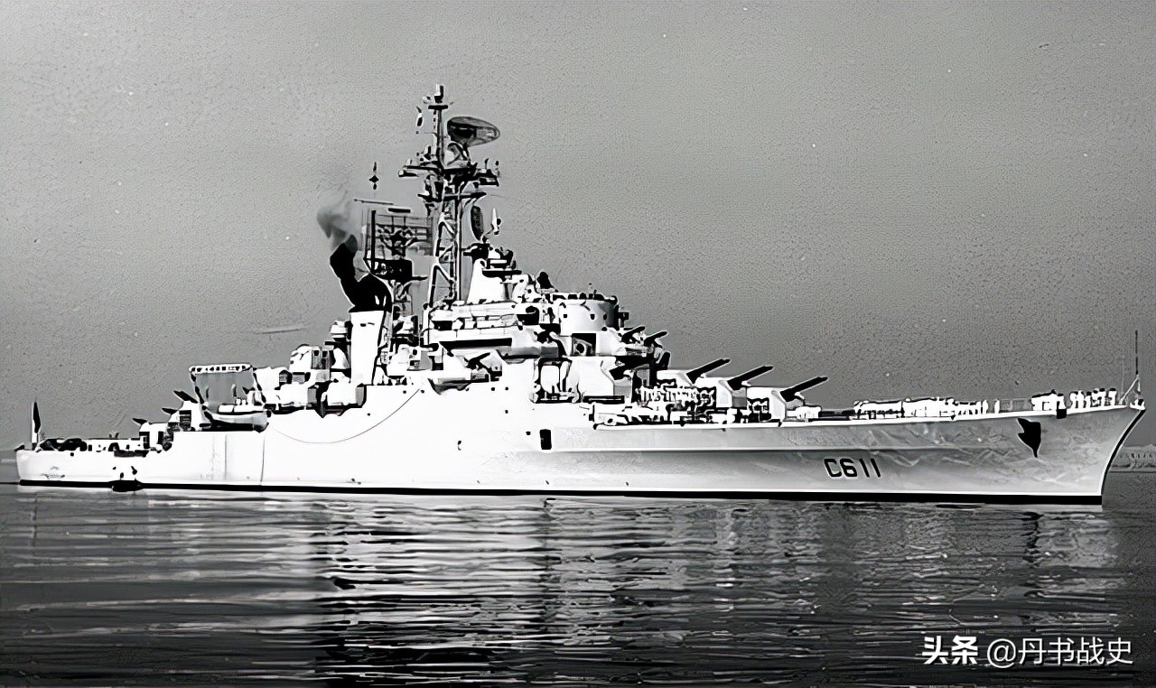 法国科尔伯特号防空巡洋舰,戴高乐的海上座驾