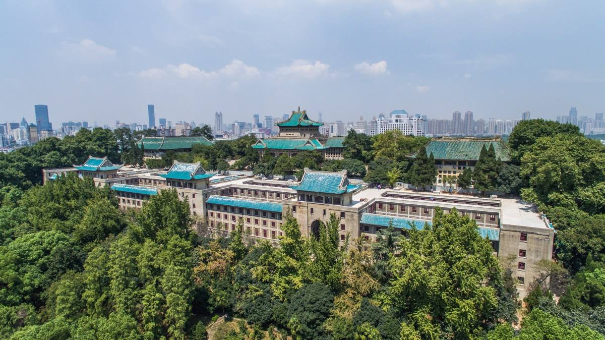中国最强城市排名武汉排第几,武汉前十强大学与南京对比