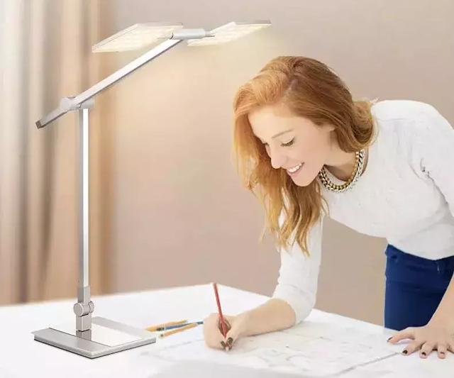 又好看又护眼的台灯,双头护眼台灯