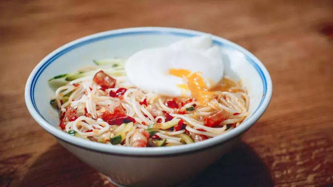 无敌下饭酱推荐,广式腊肠酱拌饭