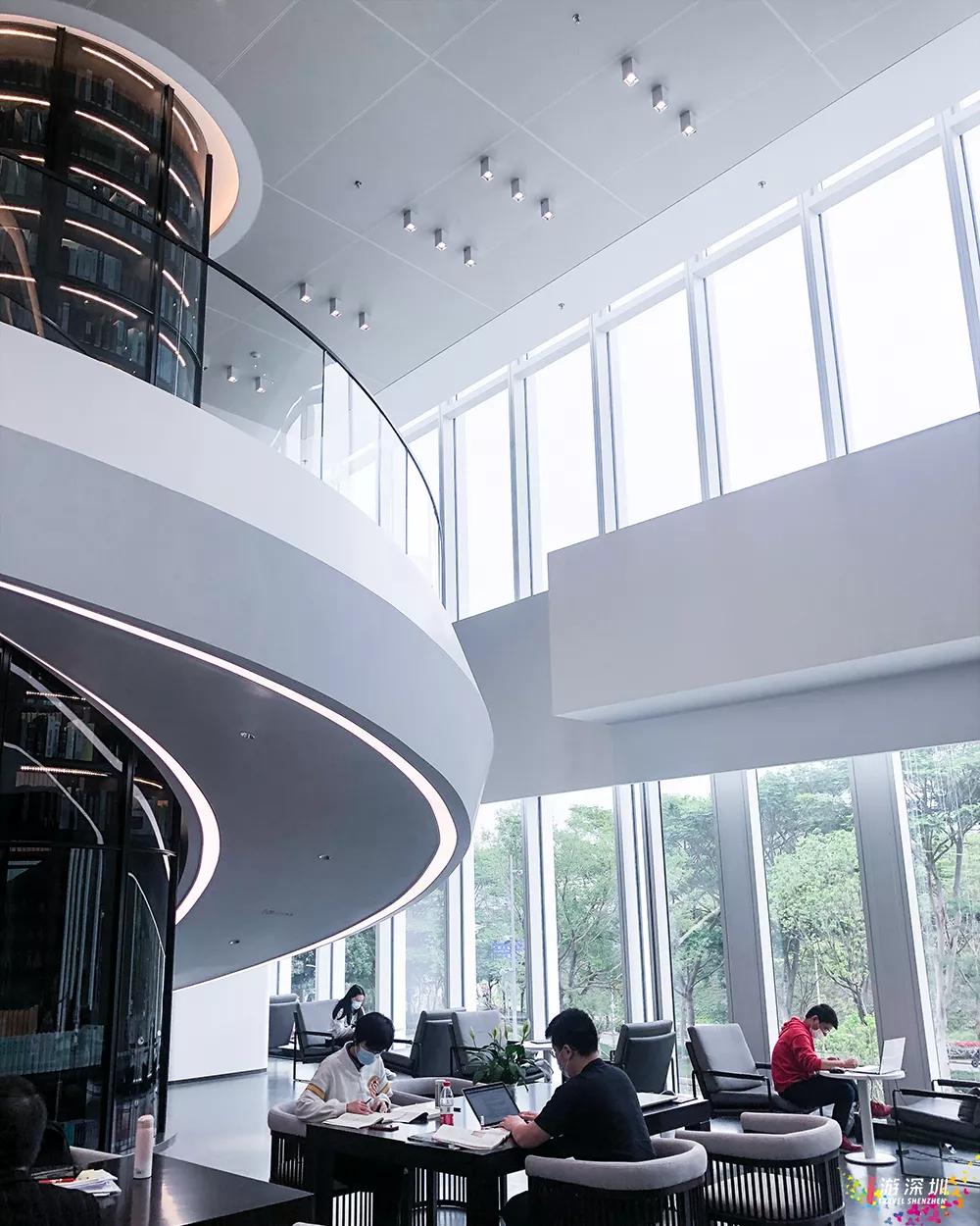 又是看完想去系列！深圳这个高颜值新地标，地铁直达还免费