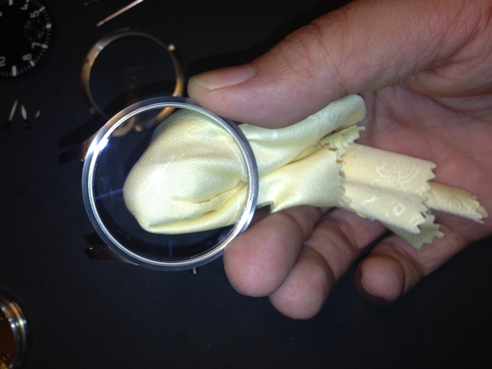 看看老外DIY机械手表