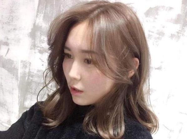 换发型真能改变一个人,适合包子脸的12种发型