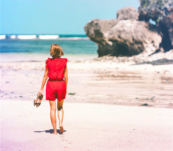 有钱女人不嫁穷人,有钱女人不要下嫁