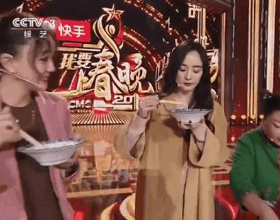 48岁牛莉还挺会打扮,牛莉超过60岁