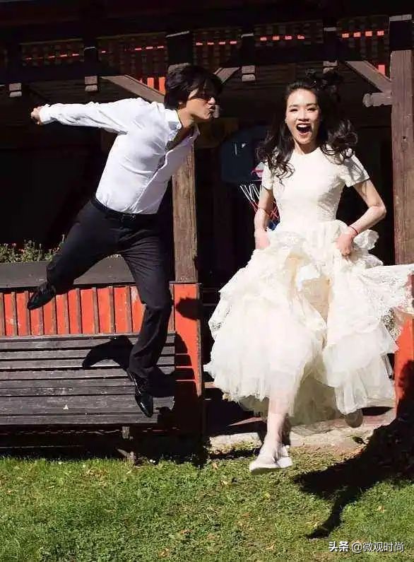 舒淇罕见晒与老公冯德伦合照,舒淇深夜晒照为冯德伦庆祝生日