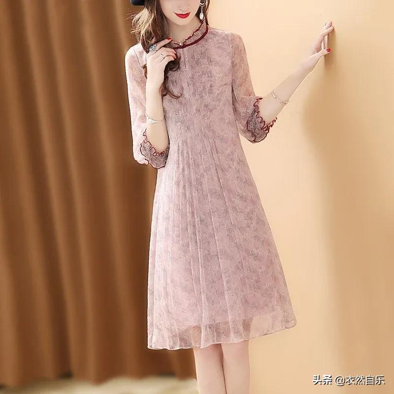 2020年流行的碎花裙子半身裙,今年最流行的雪纺裙碎花