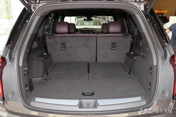 豪华大型三排suv,豪华suv凯迪拉克试驾