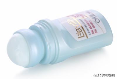 如何防止凉鞋脚滑,穿凉鞋的时候脚老是往前窜怎么办