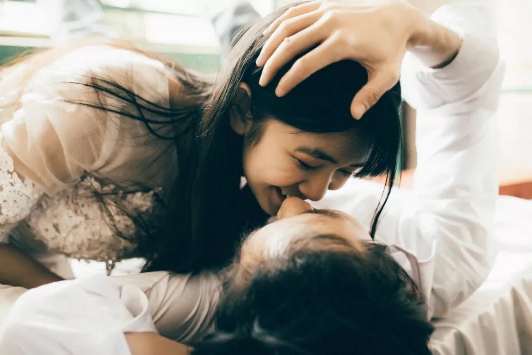 一对夫妻讲婚姻问题,美国夫妇争吵